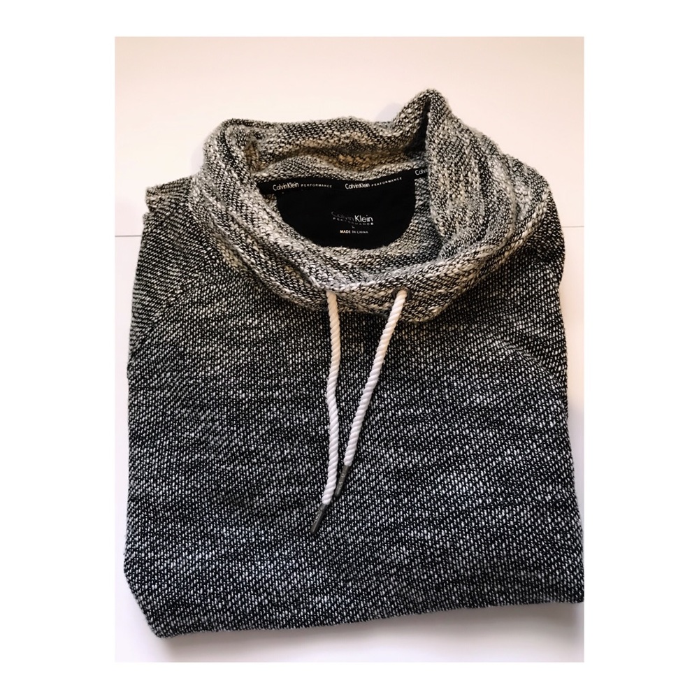 ‼️ Calvin Klein Performance Pullover